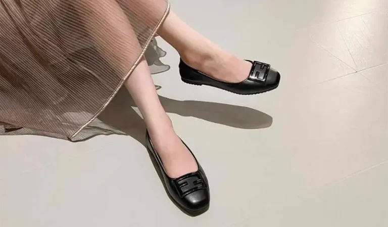 Flat Shoes